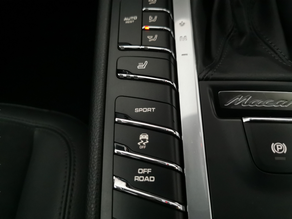 Porsche Macan V6 Gts Pdk Euro 6 White #25