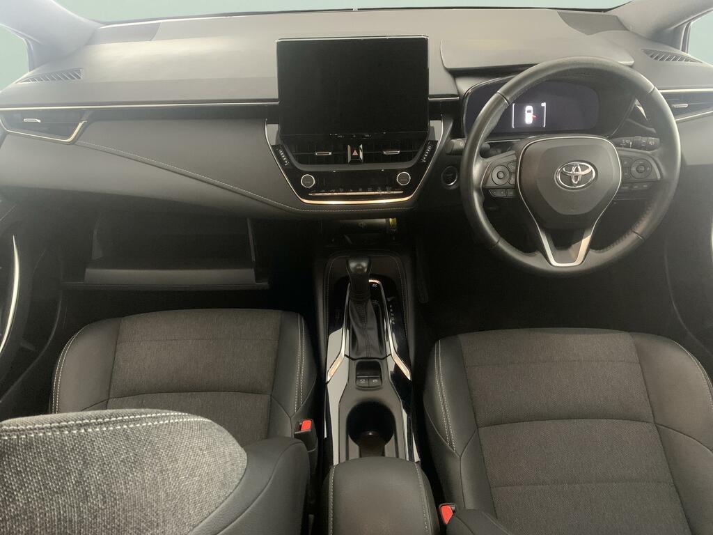 Toyota Corolla 1.8L Icon White #13