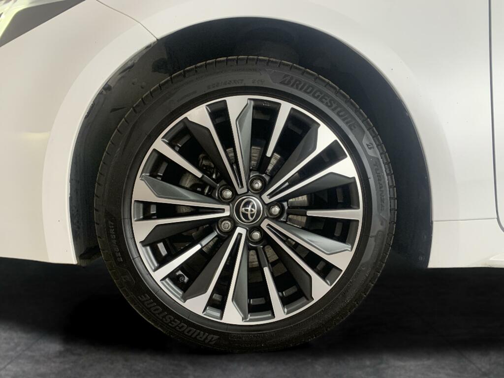 Toyota Corolla 1.8L Icon White #10
