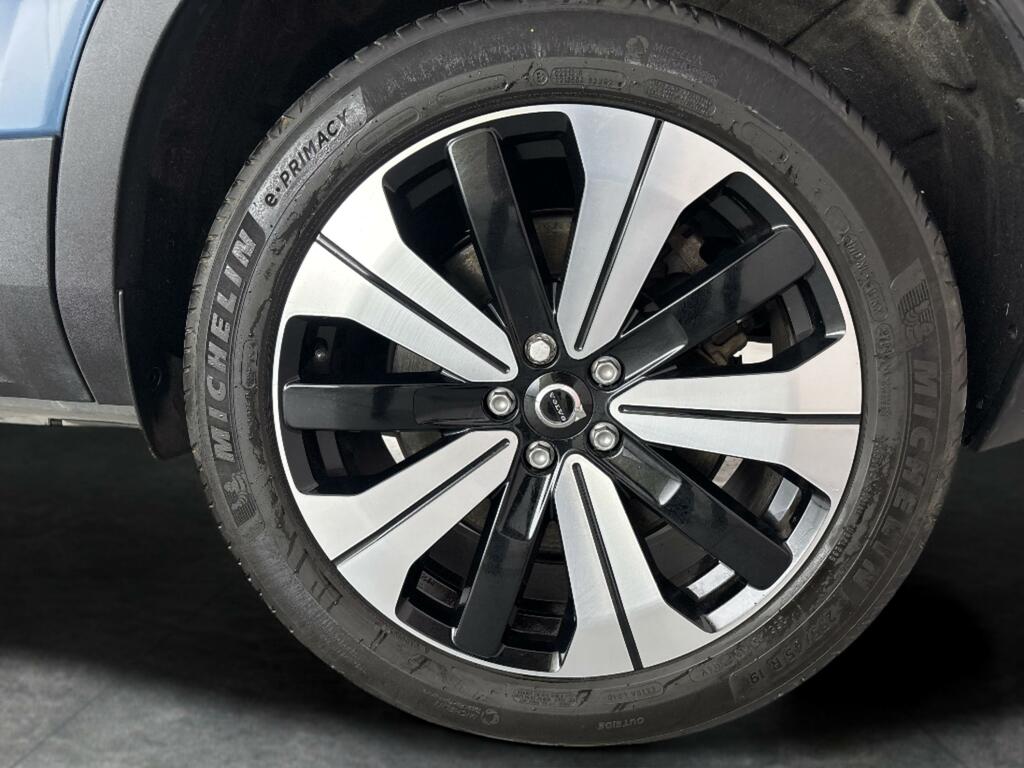 Volvo C40 Recharge Plus Twin Motor White #24