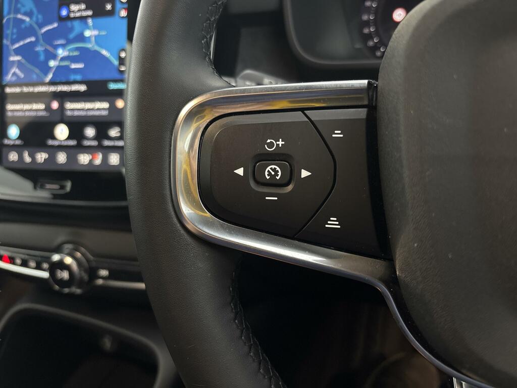 Volvo C40 Recharge Plus Twin Motor White #38