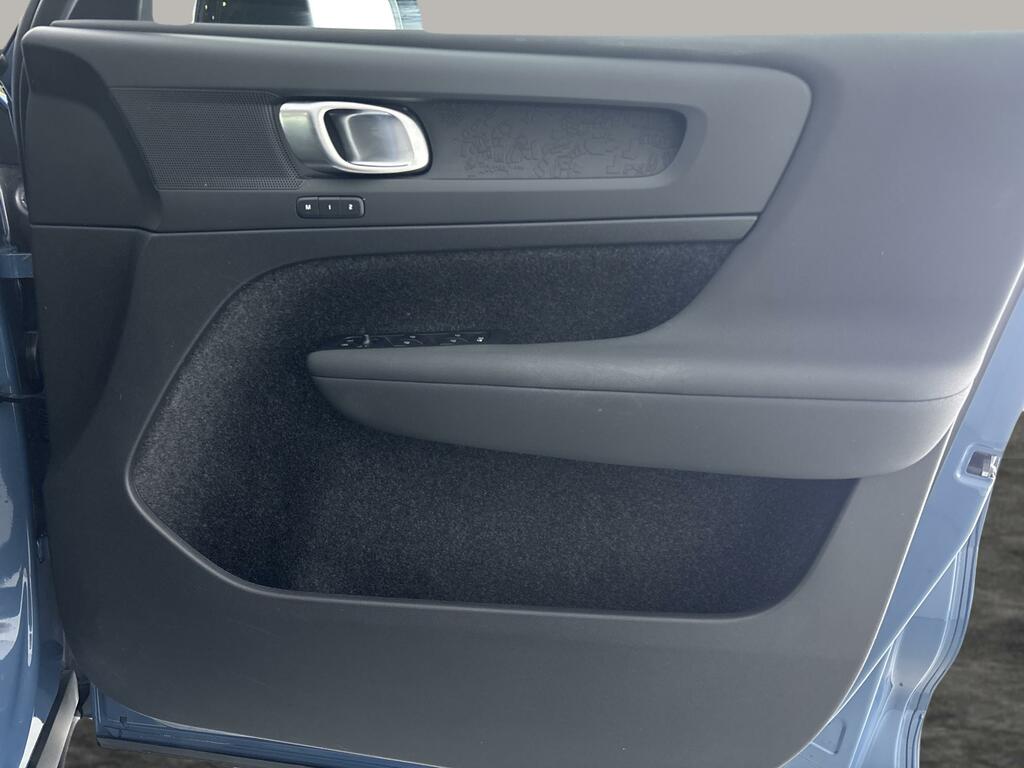 Volvo C40 Recharge Plus Twin Motor White #19