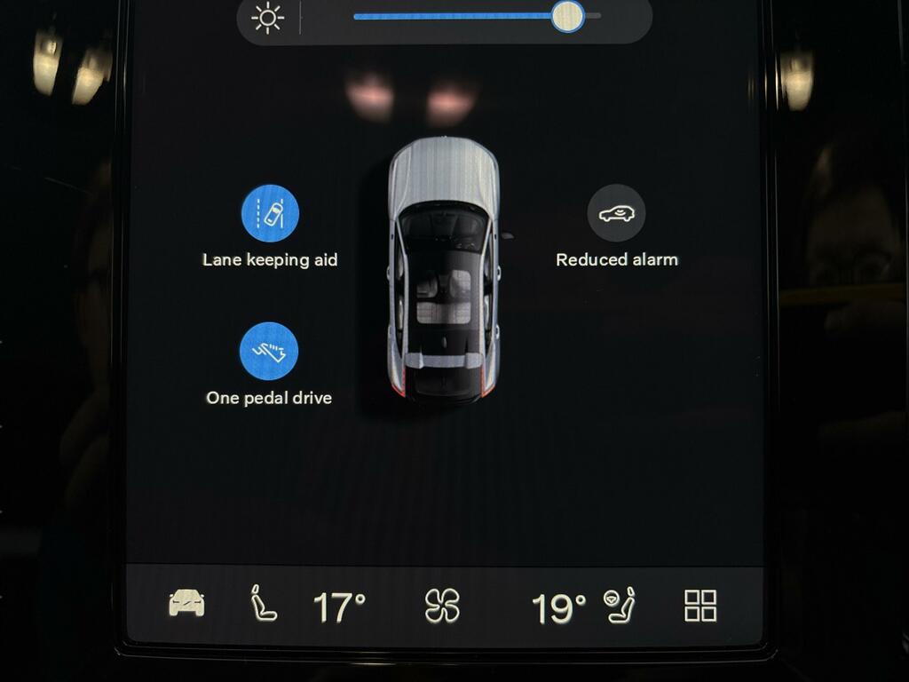 Volvo C40 Recharge Plus Twin Motor White #39