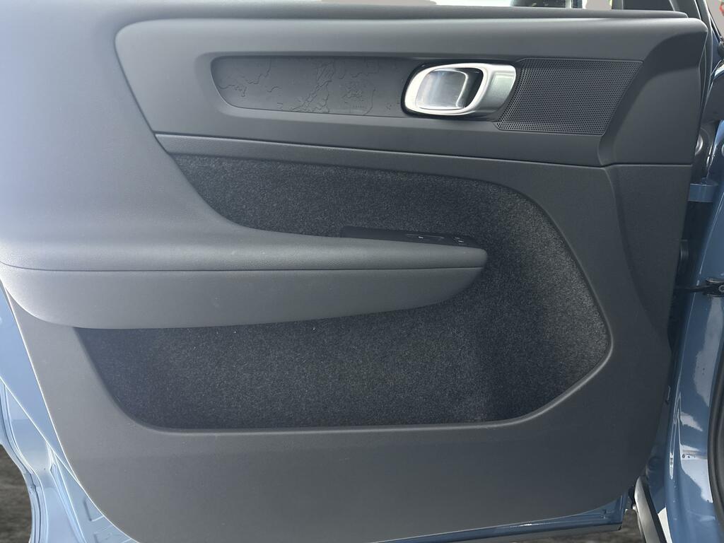 Volvo C40 Recharge Plus Twin Motor White #16