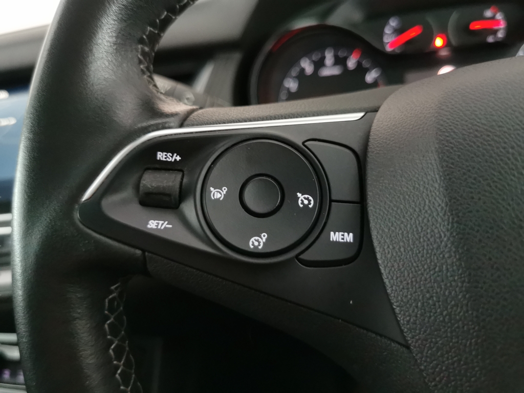 Vauxhall Grandland X Hatchback Black #28
