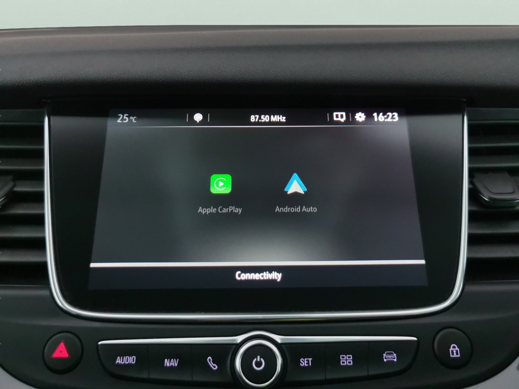 Vauxhall Grandland X Hatchback Black #23