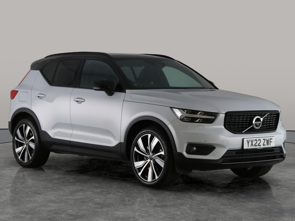 Volvo XC40 2.0 B4p Plus Dark Awd  #3