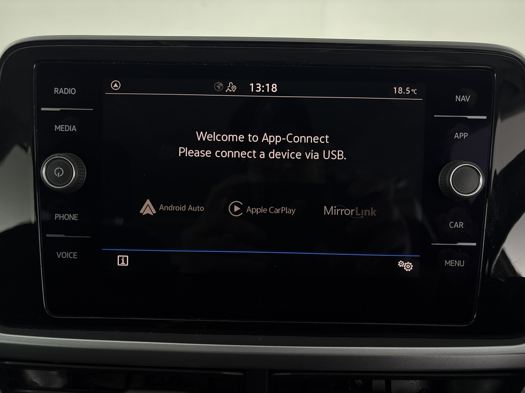 Volkswagen T-Roc 1.0 Tsi Style White #32