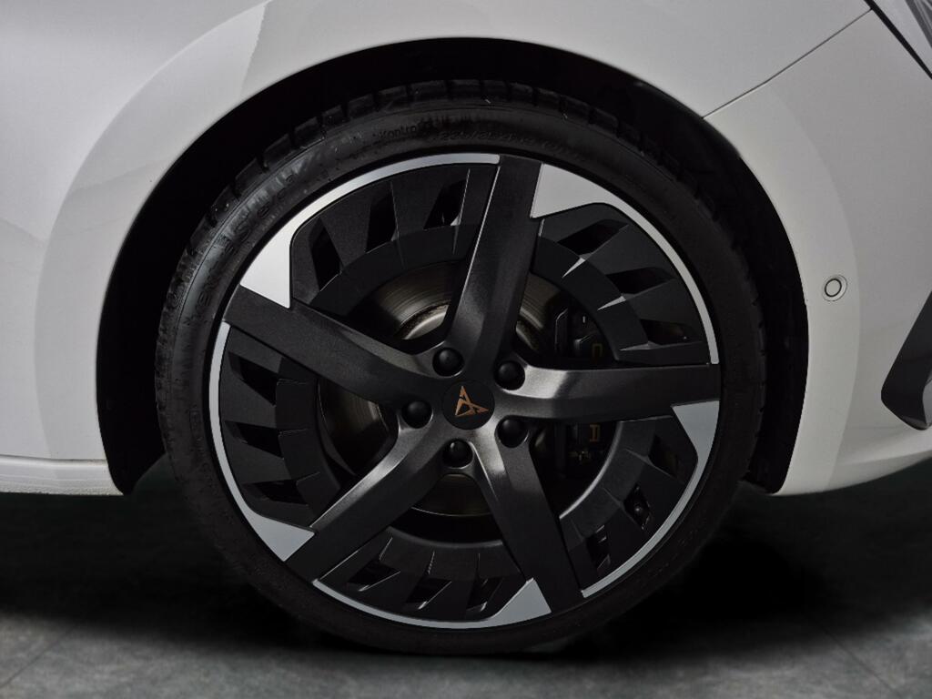 Cupra Leon Estate 2.0 Tsi 310Ps Vz3 Dsg 4Drive Black #11