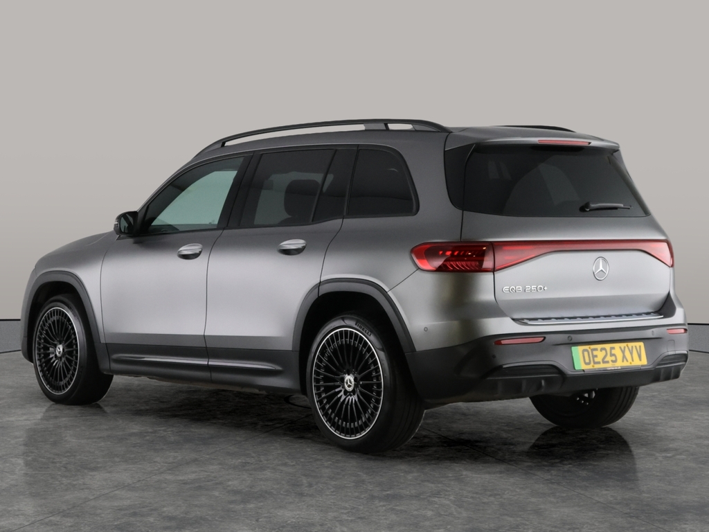 Mercedes-Benz EQB Suv  #7