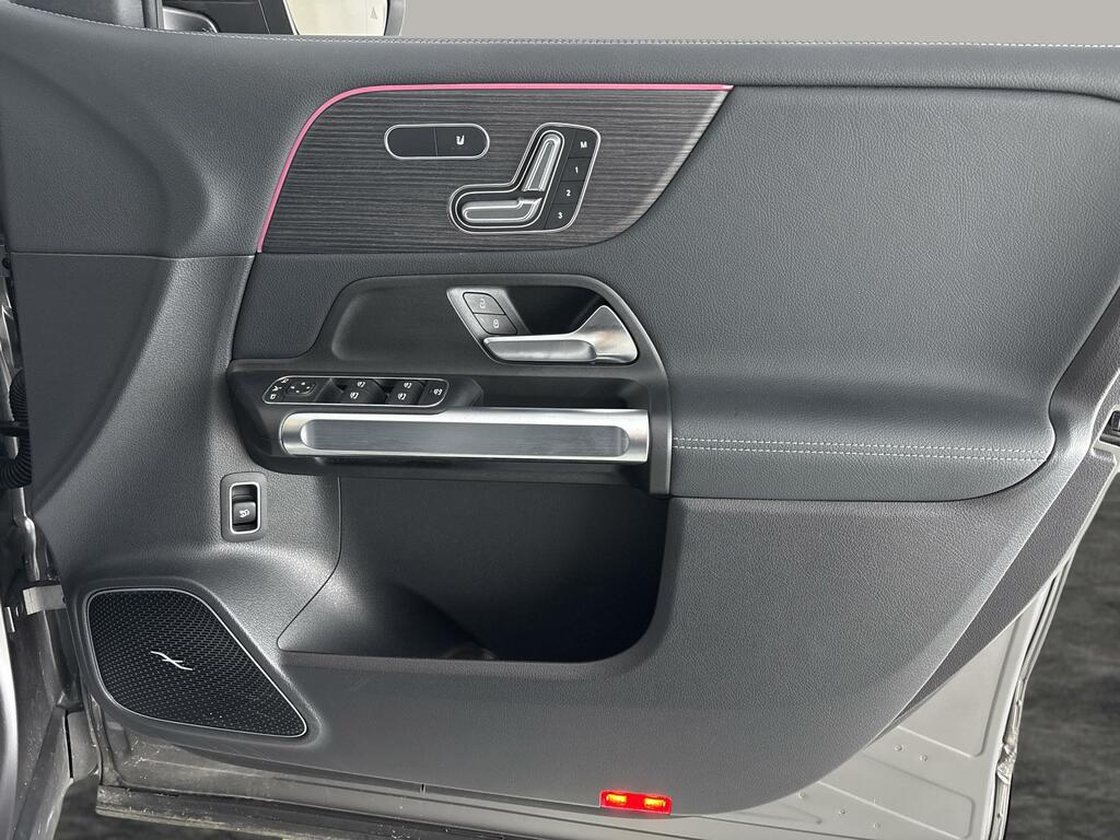 Mercedes-Benz EQB Suv  #19