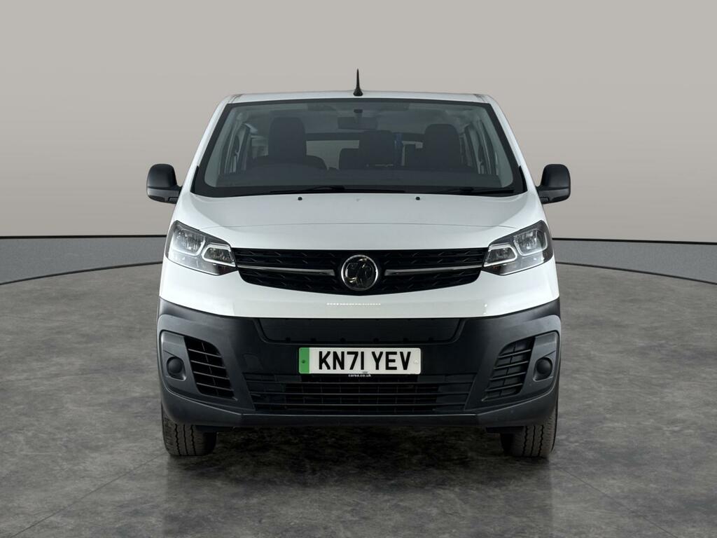 Vauxhall Vivaro 1.5L Sportive White #2