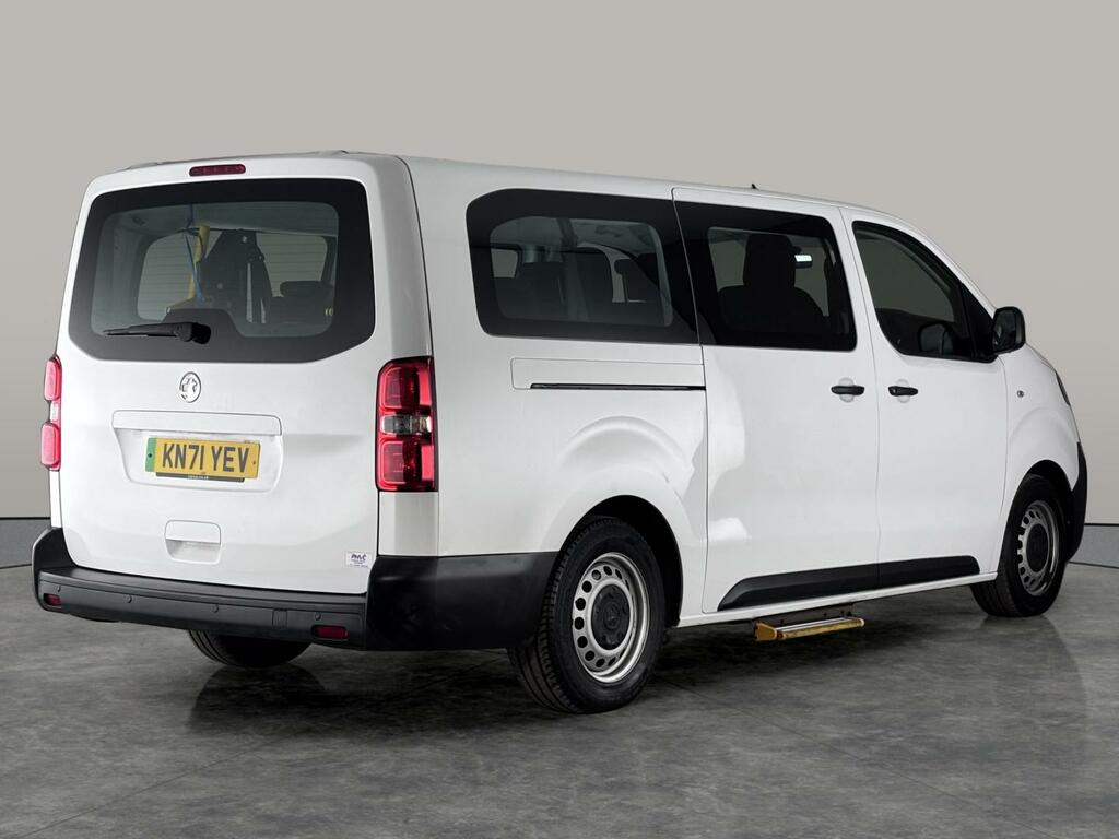 Vauxhall Vivaro 1.5L Sportive White #5