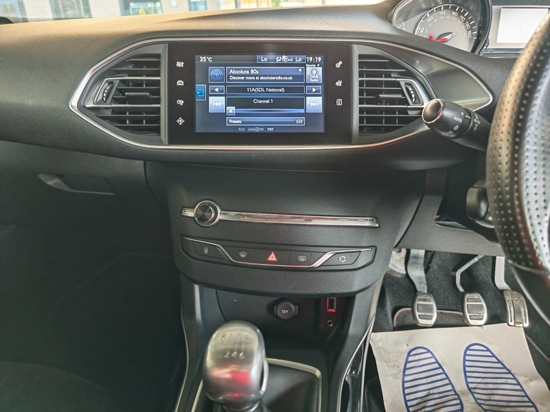 Peugeot 308 Hatchback 1.6 Hdi Gt Line Euro 5 Ss 20151 Blue #13