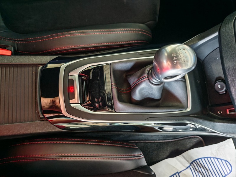 Peugeot 308 Hatchback 1.6 Hdi Gt Line Euro 5 Ss 20151 Blue #19