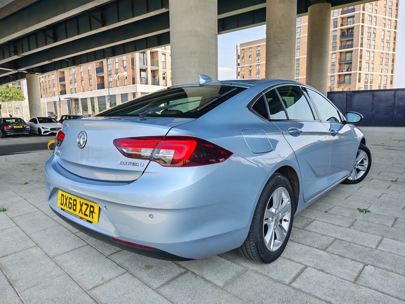 Vauxhall Insignia Grand Sport Tech Line Silver #4