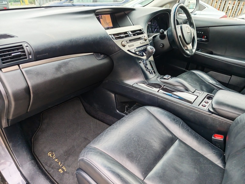 Lexus RX 450H 3.5 Advance With Panoramic Roof White #40