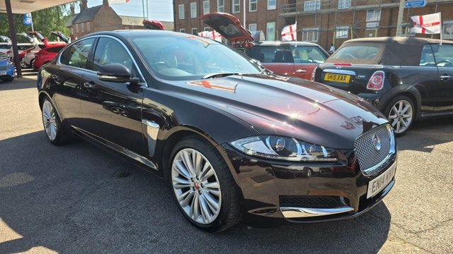 Jaguar XF 3.0D V6 Portfolio Euro 5 Ss Red
