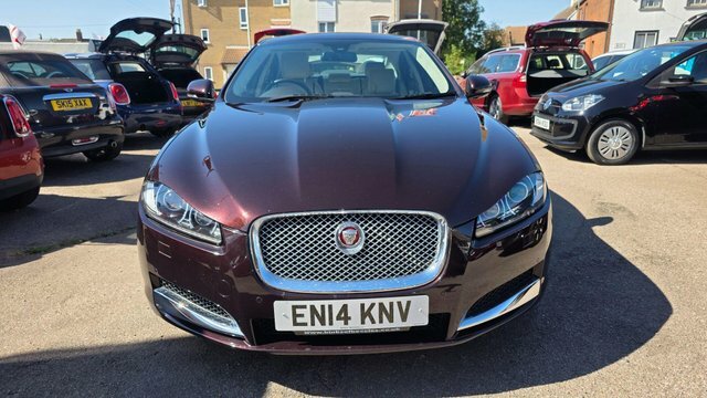 Jaguar XF 3.0D V6 Portfolio Euro 5 Ss Red #5