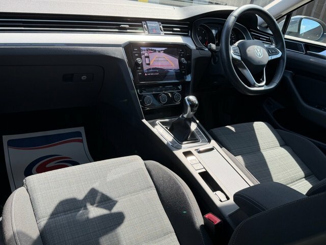 Volkswagen Passat Gte Grey #8