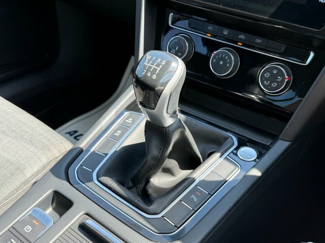 Volkswagen Passat Gte Grey #14