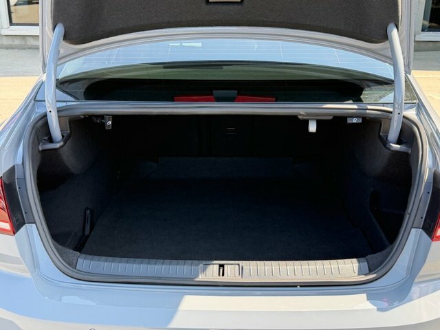 Volkswagen Passat Gte Grey #15