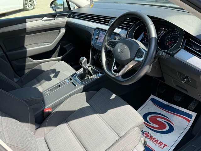 Volkswagen Passat Gte Grey #7