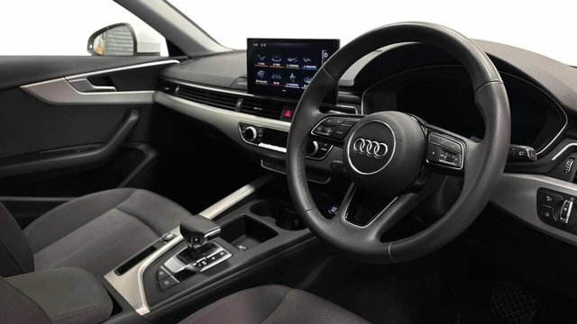 Audi A4 Avant 2.0 Tdi 35 Technik Estate S Tronic Euro White #3