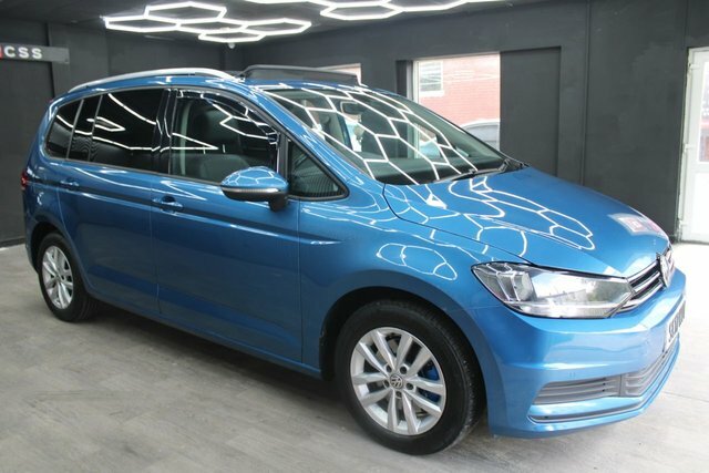 Volkswagen Touran 2.0 Tdi Bluemotion Tech Se Family Mpv D Blue #4