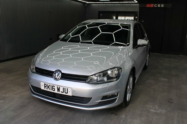 Volkswagen Golf 1.6 Tdi Bluemotion Tech Match Edition Hatchback Silver #2