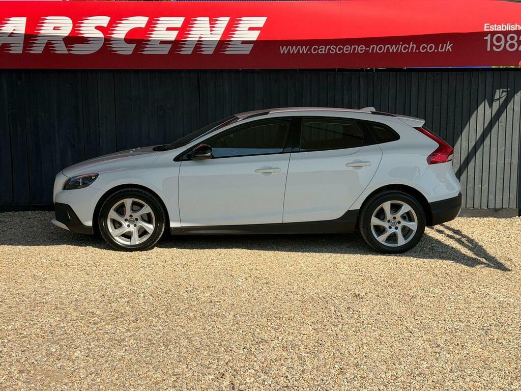 Volvo V40 Cross Country 2.0 D2 Lux Euro 6 Ss White #5