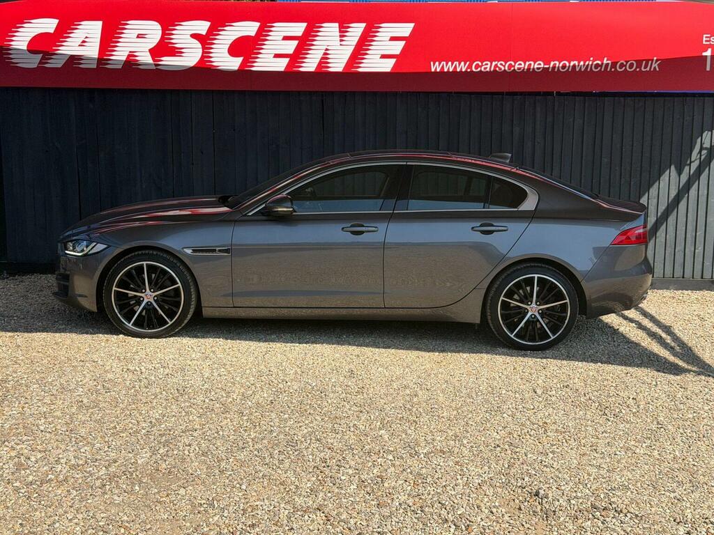 Jaguar XE 2.0D Portfolio Awd Euro 6 Ss Grey #3
