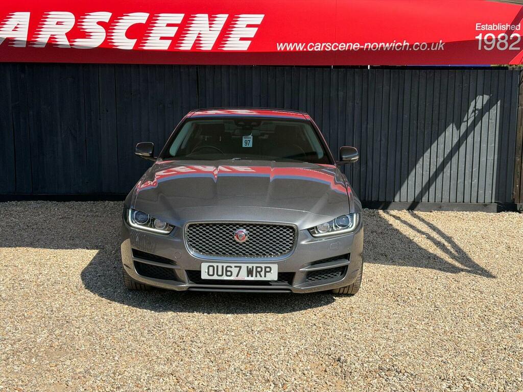 Jaguar XE 2.0D Portfolio Awd Euro 6 Ss Grey