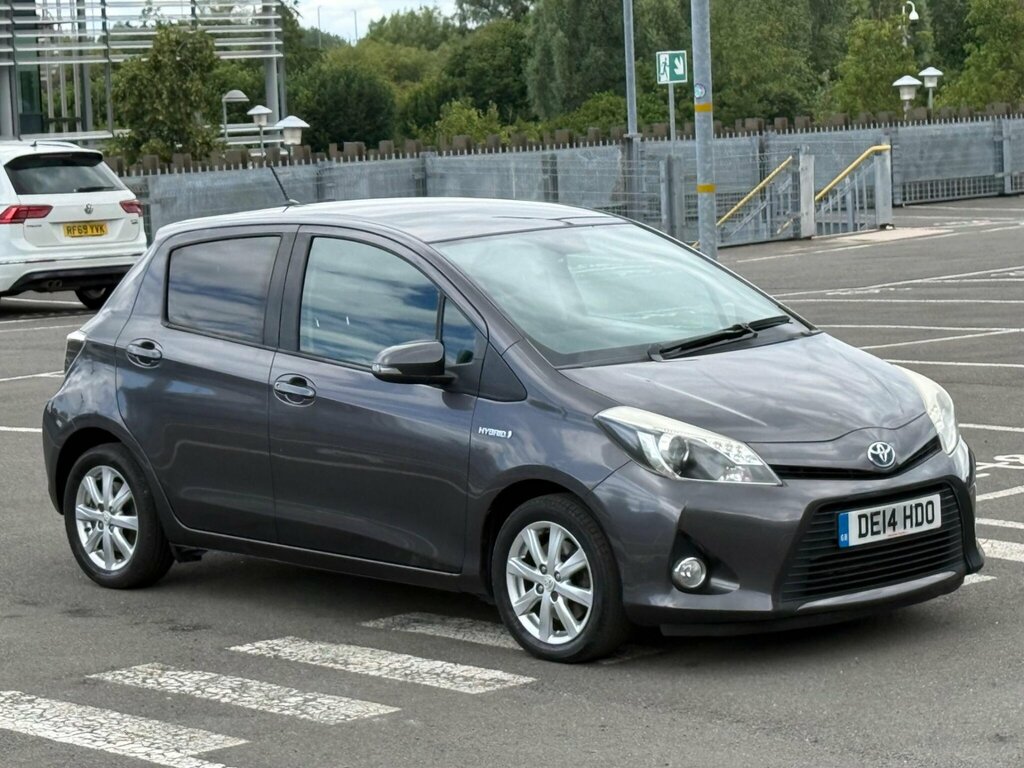 Toyota Yaris 1.5 Vvt-h Icon Plus Cvt Euro 5 DE14HDO Grey #4