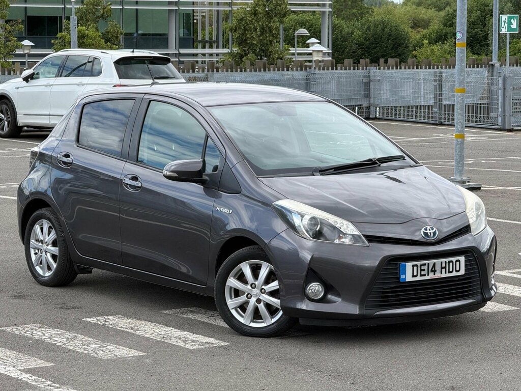 Toyota Yaris 1.5 Vvt-h Icon Plus Cvt Euro 5 DE14HDO Grey