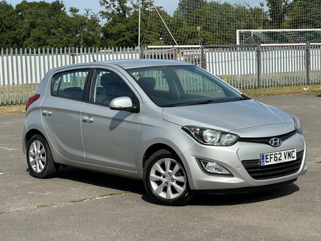 Hyundai I20 1.2 Active Euro 5 Silver