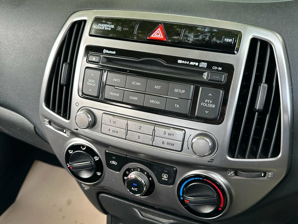 Hyundai I20 Active Black #43