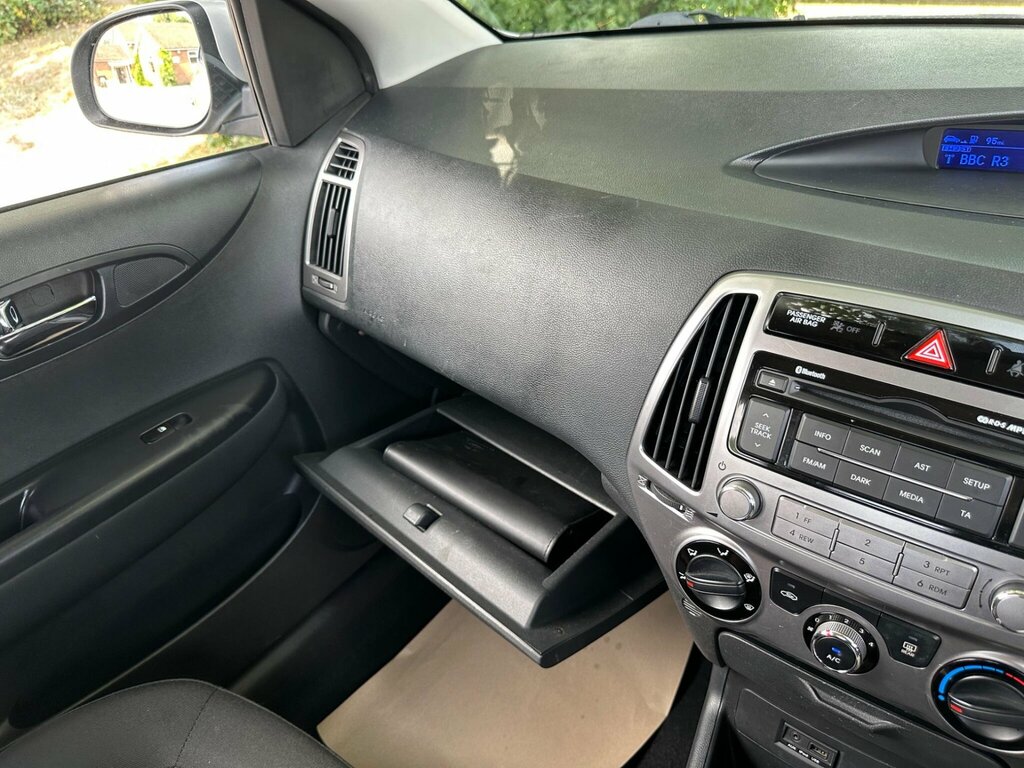 Hyundai I20 Active Black #55