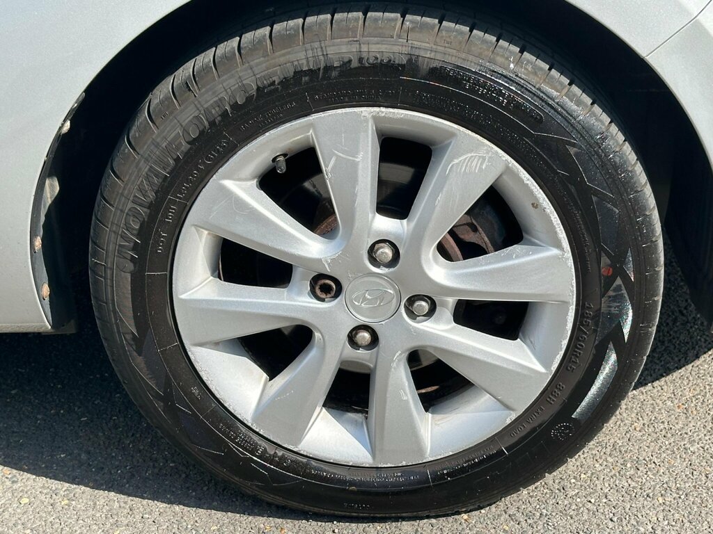 Hyundai I20 Active Black #42