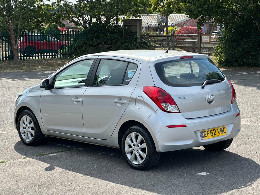 Hyundai I20 1.2 Active Euro 5 Silver #4