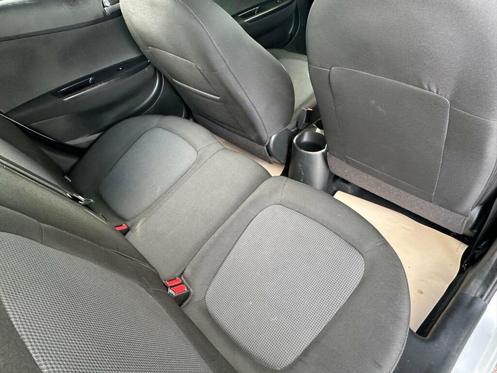 Hyundai I20 Active Black #27