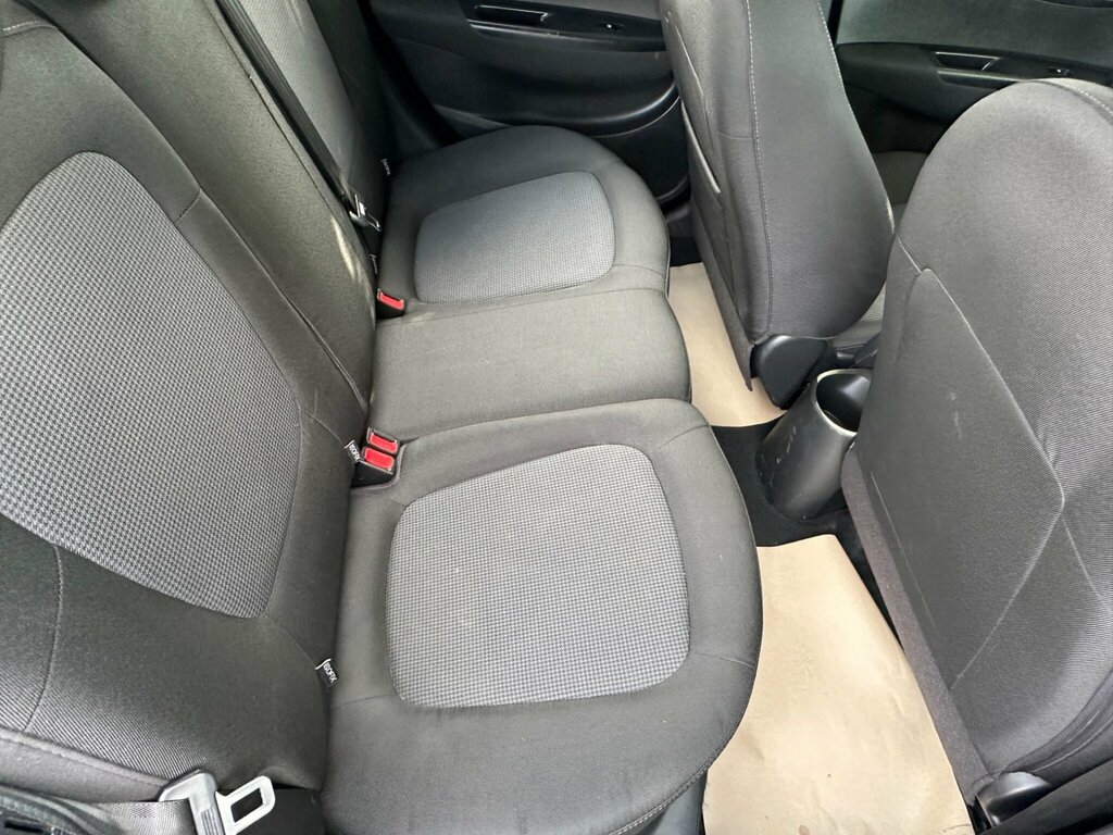 Hyundai I20 Active Black #26