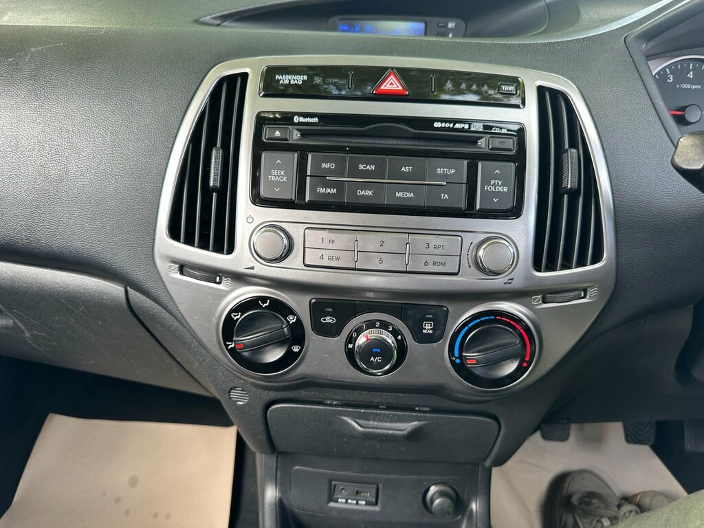Hyundai I20 Active Black #44