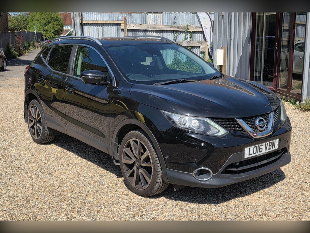 Nissan Qashqai 1.2 Dig-t Tekna Xtron 2Wd Euro 6 Ss Black