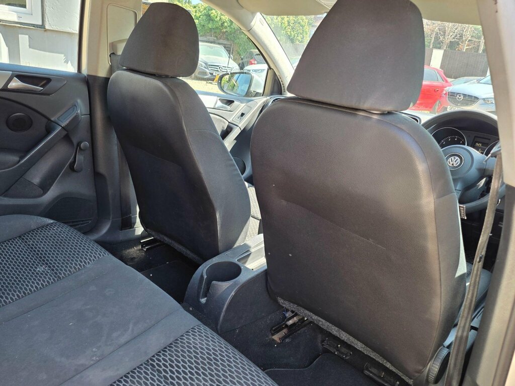 Volkswagen Golf S Silver #11