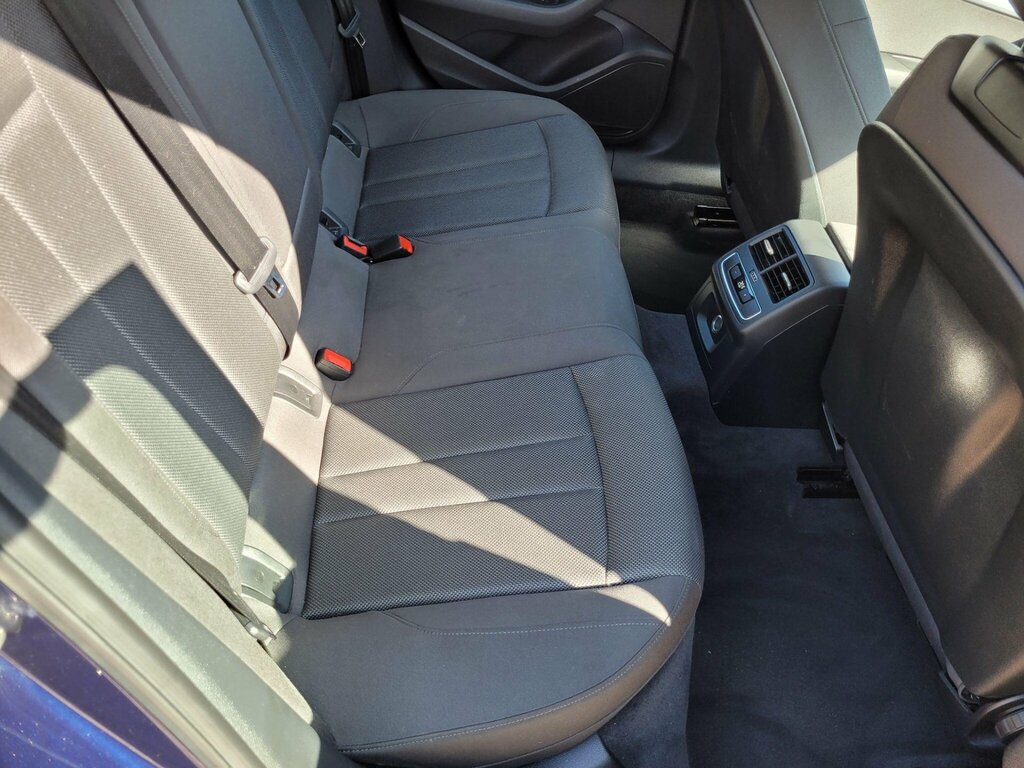 Audi A4 35 Tfsi Black Edition S Tronic Blue #11