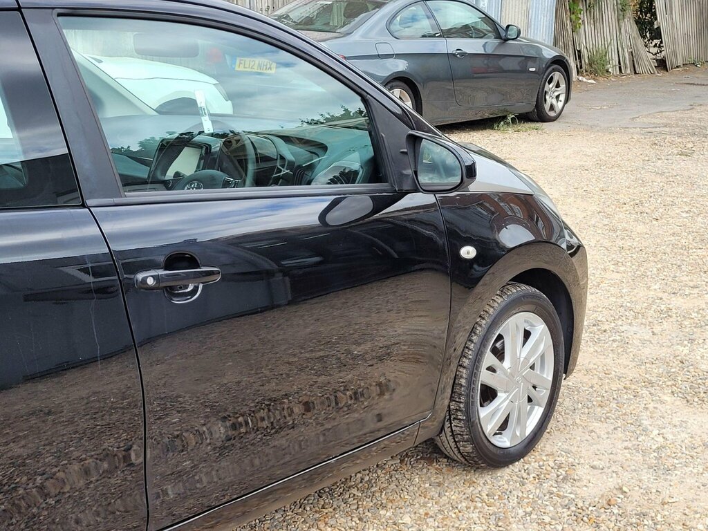 Toyota Aygo 1.0 Vvt-i X-pression Euro 6 Black #6