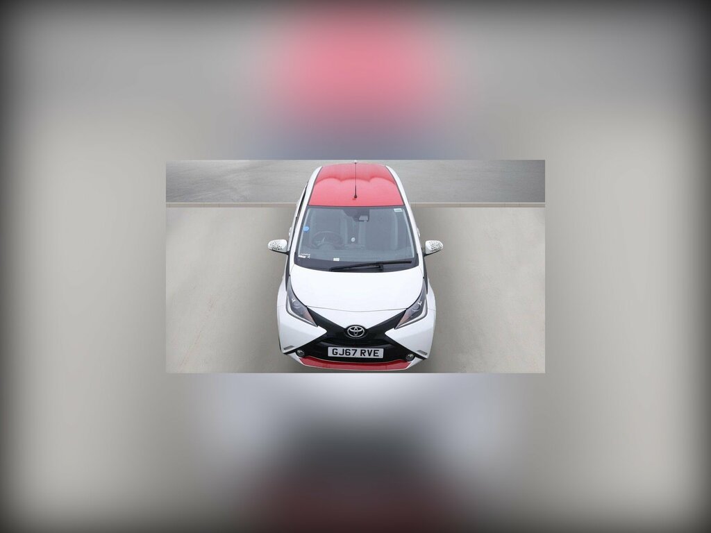 Toyota Aygo 1.0 Vvt-i X-press Euro 6 Safety Sense White #3
