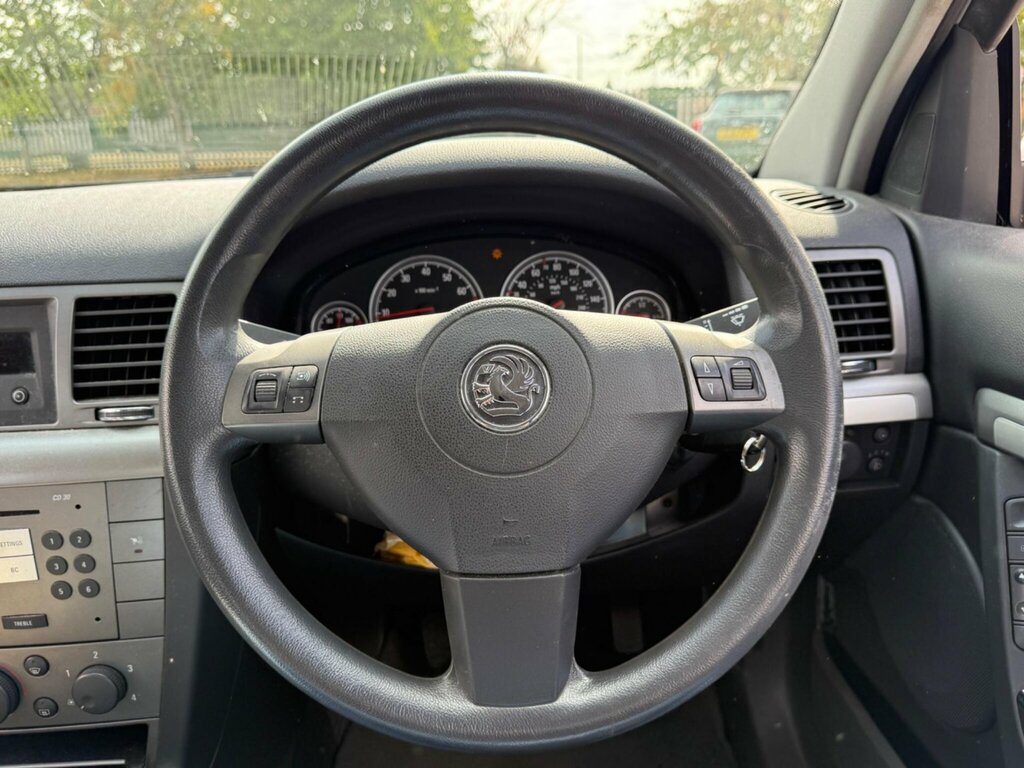 Vauxhall Vectra 1.9 Design Cdti 16V 151 Bhp Red #18