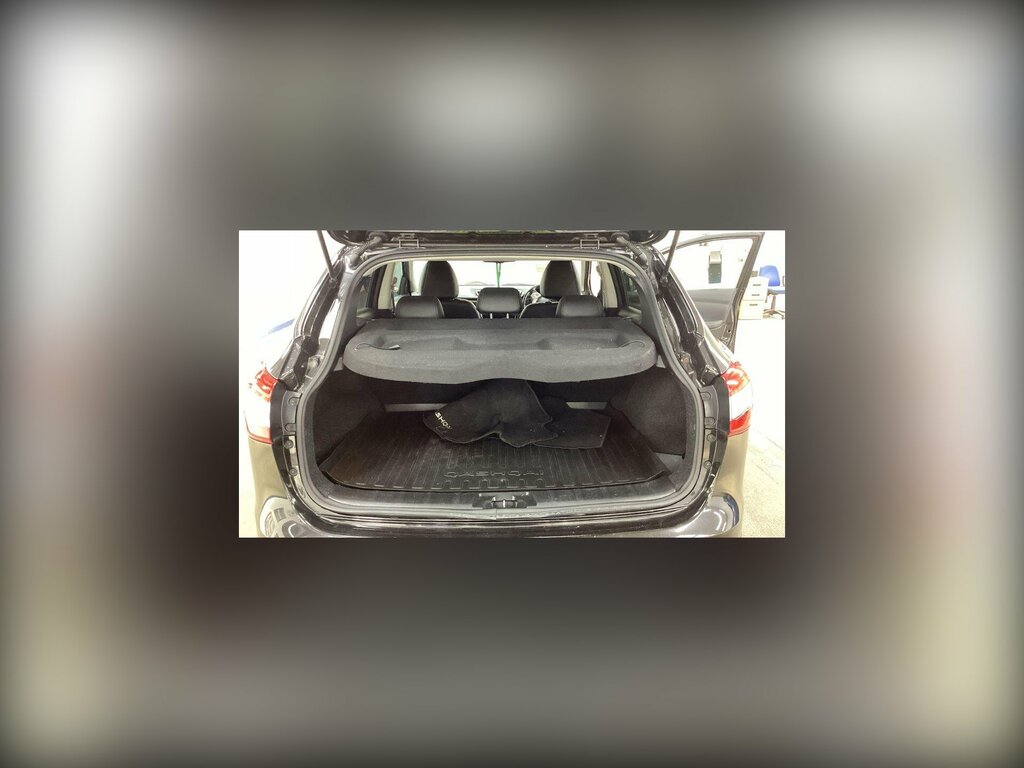 Nissan Qashqai 1.6 Dig-t Tekna 2Wd Euro 6 Ss Black #3